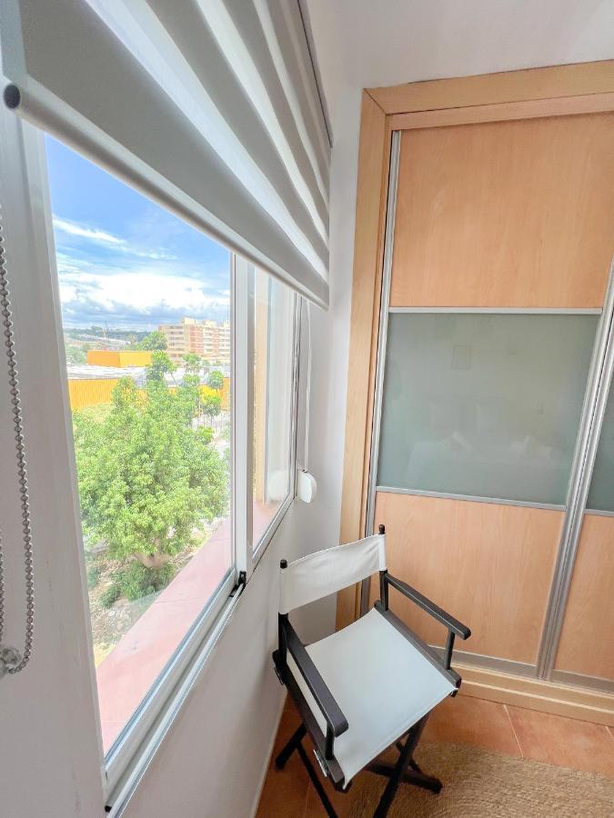 Spacious Apartment In The Center Of Τορρεμολίνος Εξωτερικό φωτογραφία